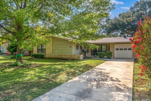 139 Verdant St, San Antonio, TX, 78209-2050 | Card Image