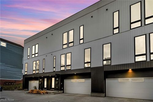 5505 Herman Ave, Cleveland, OH, 44102-2107 | Card Image