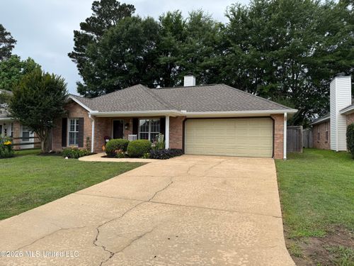 253 Sunchase Dr, Brandon, MS, 39042-8257 | Card Image