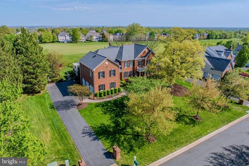 19746 Willowdale Pl, ASHBURN, VA, 20147-5207 | Card Image