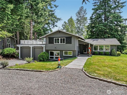 39428 200th Ave Se, Auburn, WA, 98092-9751 | Card Image