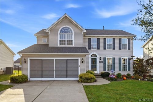 4716 Pineview Dr, Hamburg, NY, 14075-2134 | Card Image