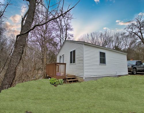 19 Weaver Rd, Elizaville, NY, 12523-1359 | Card Image