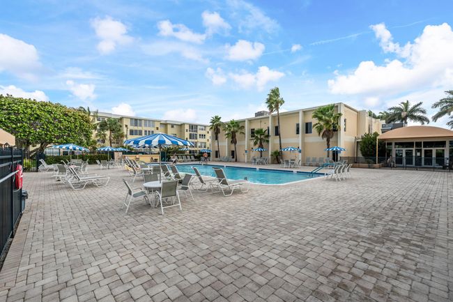 1030 - 230 Ne 26 Th Ave, Condo with 2 bedrooms, 2 bathrooms and null parking in Boynton Beach FL | Image 26