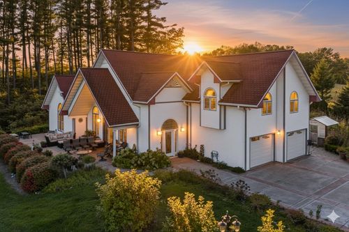 S1063 State Road 58, La Valle, WI, 53941-9492 | Card Image