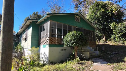 324 State St, Chattahoochee, FL, 32324-1548 | Card Image