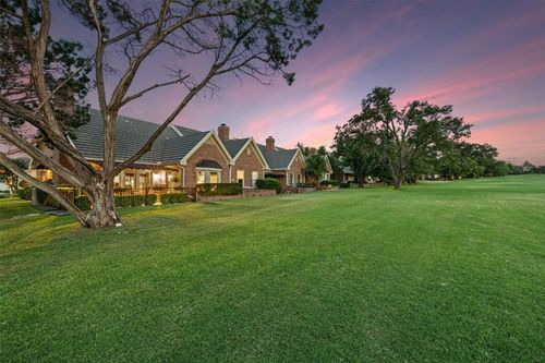 g-32-40 Tournament Way, The Hills, TX, 78738-1105 | Card Image