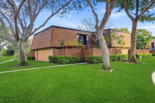 3022 30th Ln, Greenacres, FL, 33463-4269 | Card Image