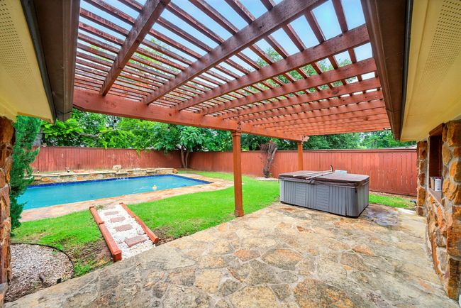 1108 Billie Ruth Ln, House other with 4 bedrooms, 2 bathrooms and null parking in Hurst TX | Image 29