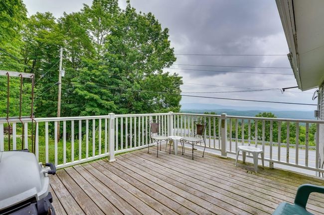 4324 Vt Route 11, House other with 4 bedrooms, 3 bathrooms and null parking in Peru VT | Image 15
