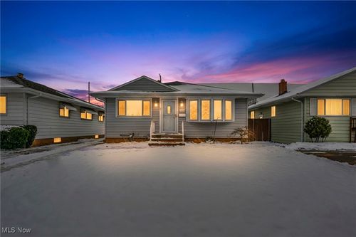 3335 Stanfield Dr, Parma, OH, 44134-5049 | Card Image