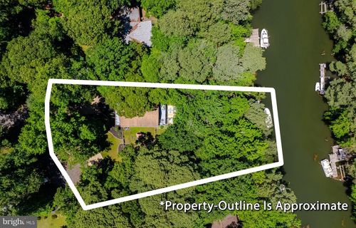 272 Elkins Ln, LUSBY, MD, 20657-2784 | Card Image