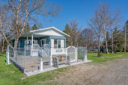 15 Bernard Rd, Opasatika, ON, P0L | Card Image