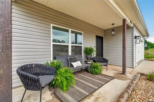 395 Worley St, Huntsville, AR, 72740-2003 | Card Image