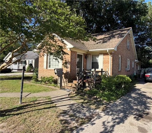 511 Pretlow St, Franklin, VA, 23851-2023 | Card Image
