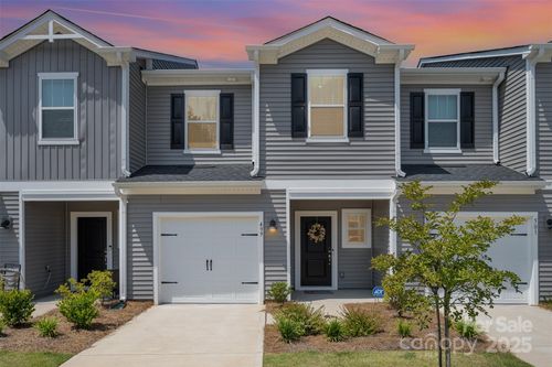 499 Tayberry Ln, Fort Mill, SC, 29715-6711 | Card Image