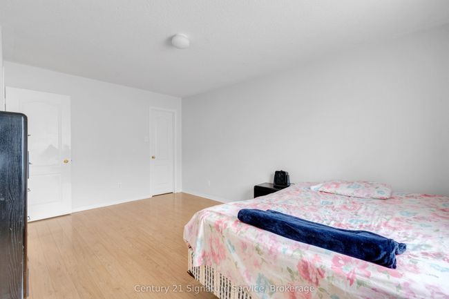 44 Bramfield St, House attached with 4 bedrooms, 3 bathrooms and 1 parking in Brampton ON | Image 11
