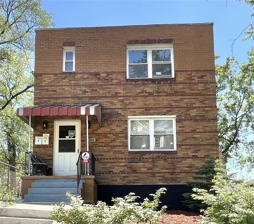 806 Inwood St, Pittsburgh, PA, 15208-1318 | Card Image