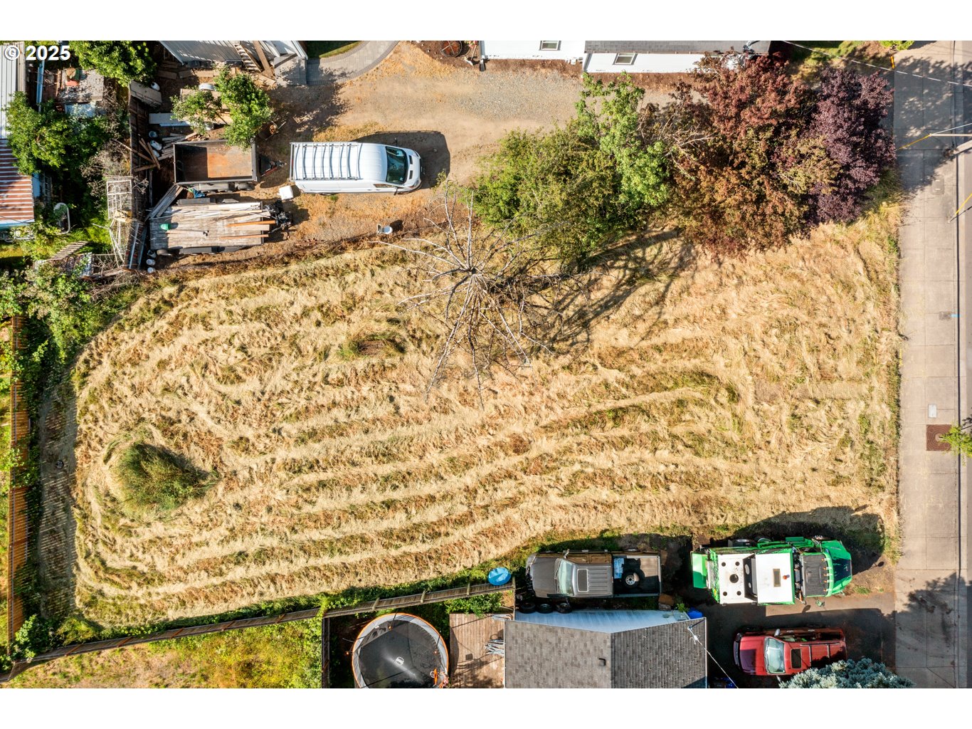 Land in Molalla