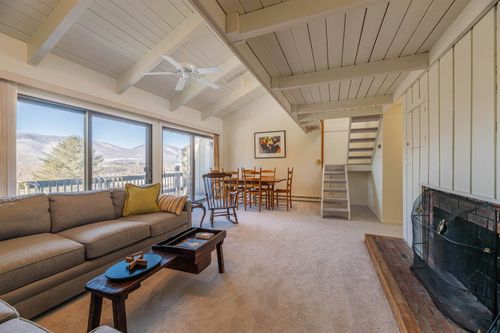 1-14 Vaughn Farm Road, Manchester, VT, 05255 | Card Image