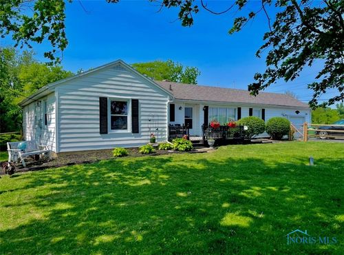 12222-15115 W Portage River South Rd, Elmore, OH, 43416-9515 | Card Image
