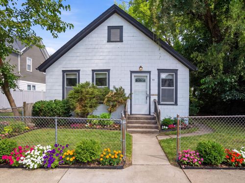 99 Lawson Ave W, Saint Paul, MN, 55117-4944 | Card Image