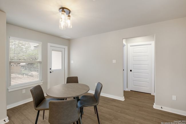 122 Hi View Dr, House other with 3 bedrooms, 3 bathrooms and null parking in Pipe Creek TX | Image 12