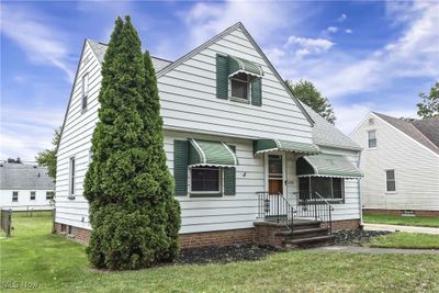 4753 Summer Lane, House other with 3 bedrooms, 1 bathrooms and null parking in Brooklyn OH | Image 2