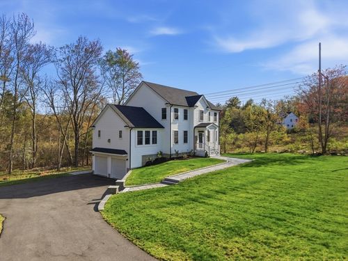 1 Smith Rd, Sutton, MA, 01590-3721 | Card Image