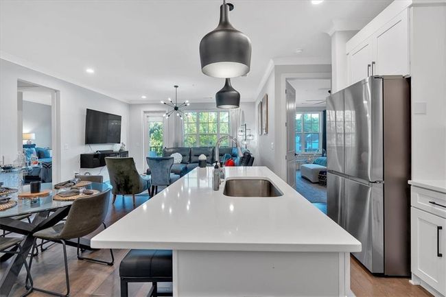 APT-303 - 6890 Peachtree Dunwoody Rd, Condo with 2 bedrooms, 2 bathrooms and 2 parking in Sandy Springs GA | Image 16