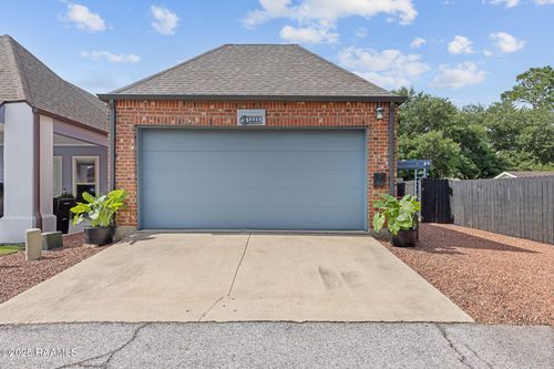 115 Destin Dr, Lafayette, LA, 70506-5845 | Card Image