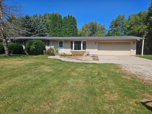 16422 82nd St, Bristol, WI, 53104-9132 | Card Image