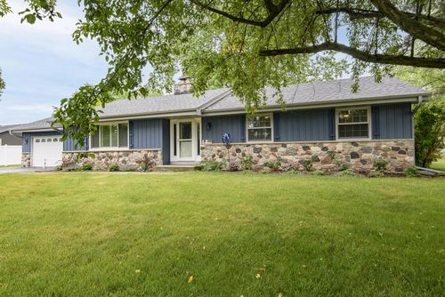 N110W15845 Catskill Lane, Germantown, WI, 53022 | Card Image