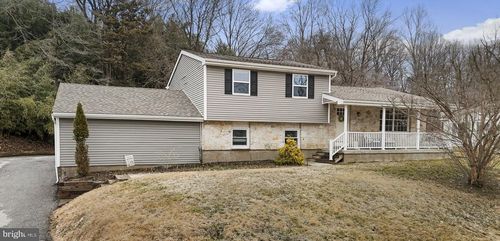 150 Modena Rd, COATESVILLE, PA, 19320-4040 | Card Image