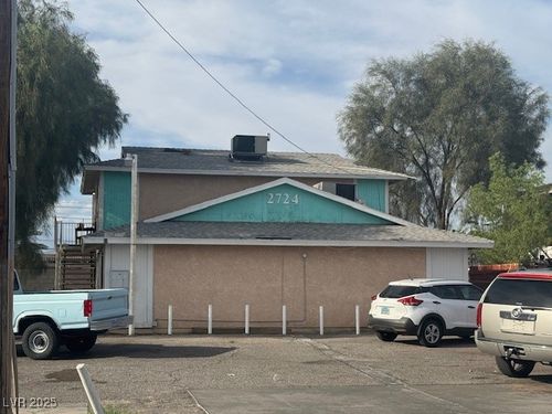 2724 Haddock Ave, North Las Vegas, NV, 89030-0120 | Card Image