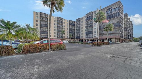 apt-601-2901 26th St W, BRADENTON, FL, 34205-3720 | Card Image