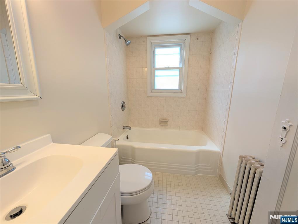 Residential Lease in Rutherford 4