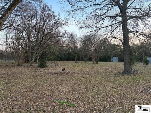 911 E Main St, Oak Grove, LA, 71263-2513 | Card Image