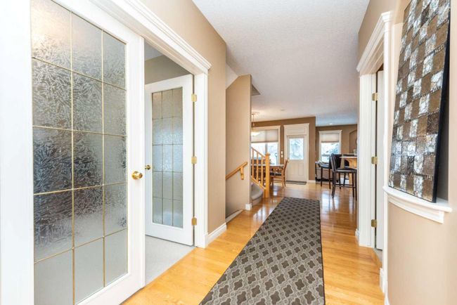 1212 Woodside Way Nw, Home with 4 bedrooms, 2 bathrooms and 4 parking in Airdrie AB | Image 19