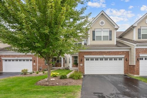 1244 Falcon Ridge Dr, Elgin, IL, 60124-3123 | Card Image