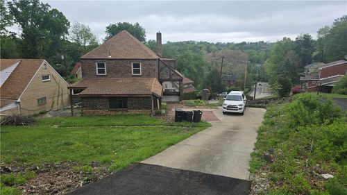 114 Braddock Rd, Forest Hills Boro, PA, 15221 | Card Image