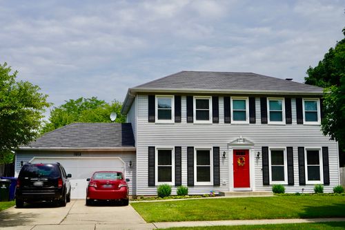 1013 E Benton Ave, Naperville, IL, 60540-4808 | Card Image
