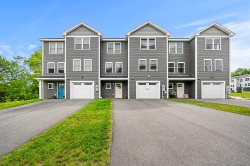 b-6 Biggs Ave, Epping, NH, 03042-3547 | Card Image