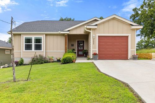 1625 Packsaddle Trl, Kingsland, TX, 78639-9607 | Card Image