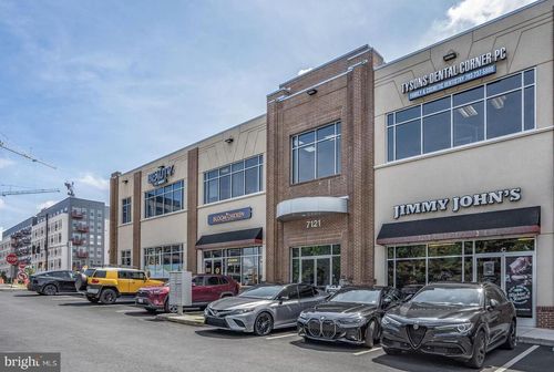 2-2-7121 Leesburg Pike, Falls Church, VA, 22043-2361 | Card Image