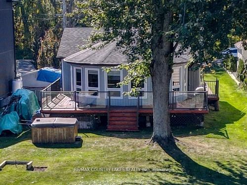 34 Simcoe Rd, Brechin, ON, L0K1B0 | Card Image