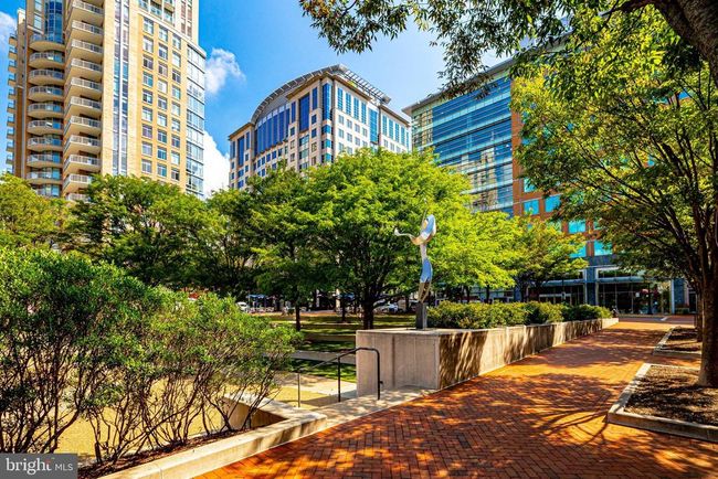 UNIT-907 - 11990 Market St, Condo with 3 bedrooms, 2 bathrooms and null parking in RESTON VA | Image 82