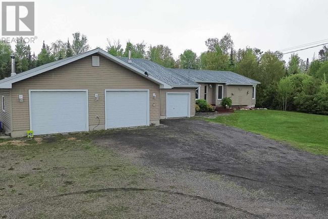 1856 F & G Line, Home with 3 bedrooms, 1 bathrooms and null parking in Richards Landing ON | Image 21