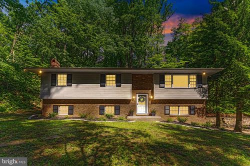 1910 Knox Ave, REISTERSTOWN, MD, 21136-5612 | Card Image