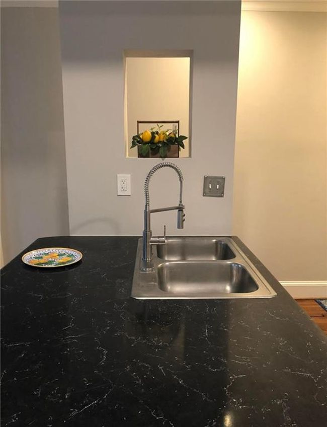 306 - 2840 Peachtree Hollow Ct, Condo with 1 bedrooms, 1 bathrooms and 2 parking in Atlanta GA | Image 5
